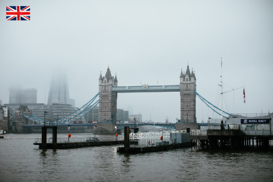 ロンドンが「霧の都」と呼ばれる本当の理由【事実検証済み】美しいイメージの裏に隠された公害の歴史
