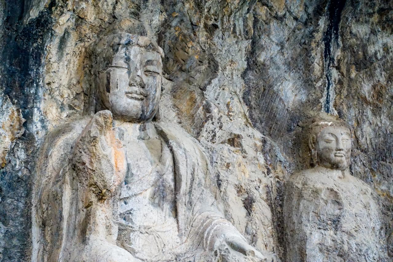 中国 河南省 洛陽 龍門石窟の美しい風景