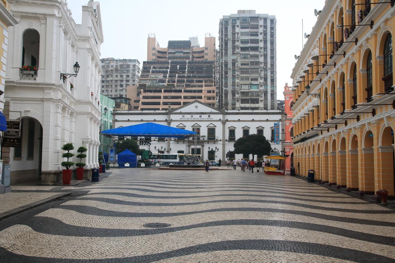 マカオMacauの風景（セナド広場と民政総署）