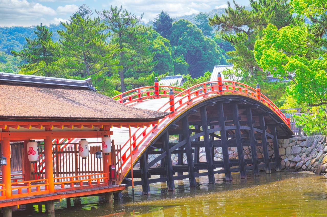 厳島神社